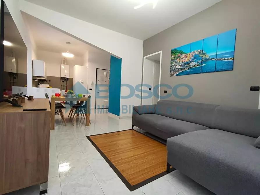 Immagine 2 di Quadrilocale in vendita  in Viale Amendola a La Spezia