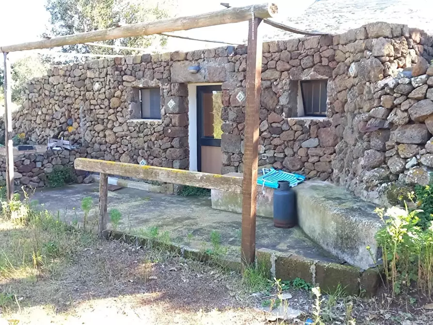 Immagine 1 di Casa indipendente in vendita  a Pantelleria