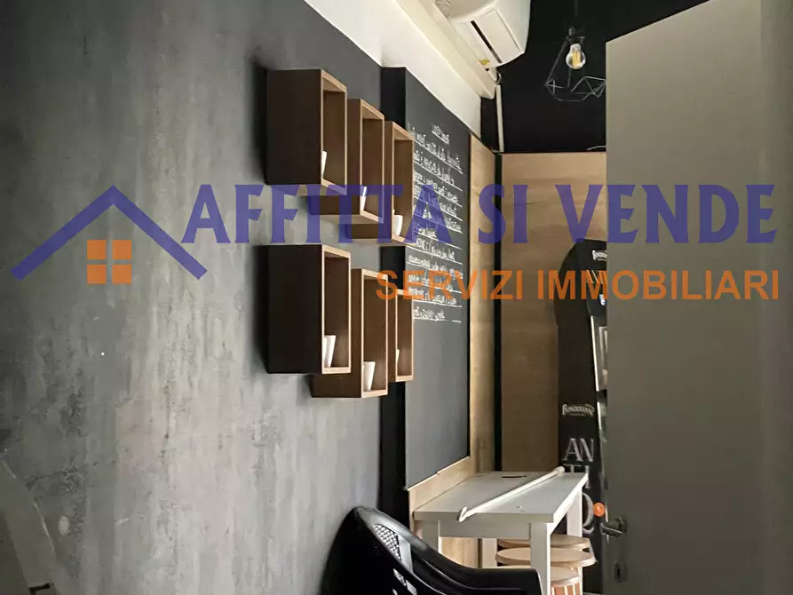 Immagine 20 di Locale commerciale in affitto  in Via Europa 46 a Siracusa