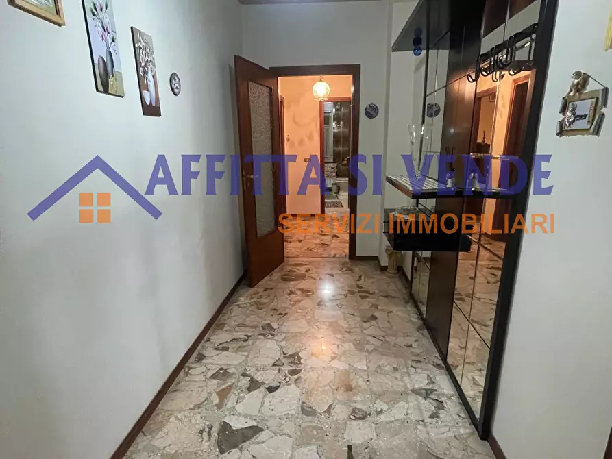 Immagine 14 di Quadrilocale in vendita  in VIA PACHINO a Siracusa