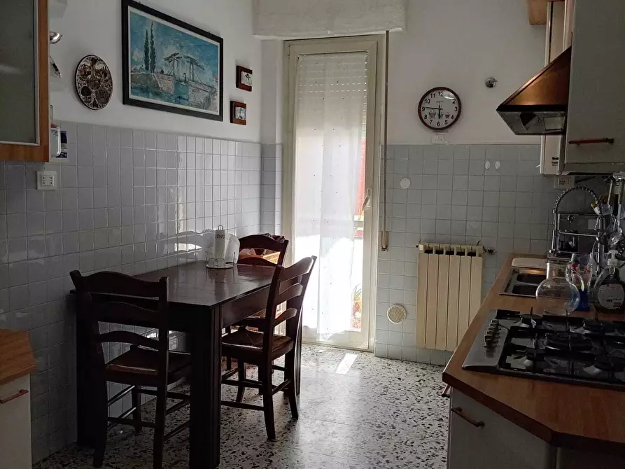 Immagine 6 di Pentalocale in affitto  a Pescara