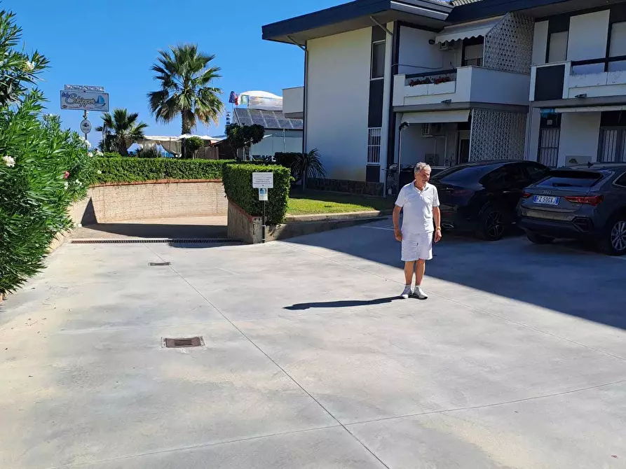 Immagine 26 di Trilocale in vendita  a Silvi