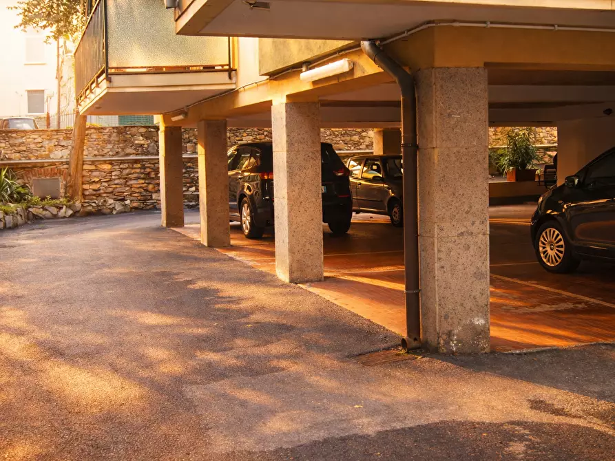 Immagine 3 di Trilocale in vendita  a Rapallo