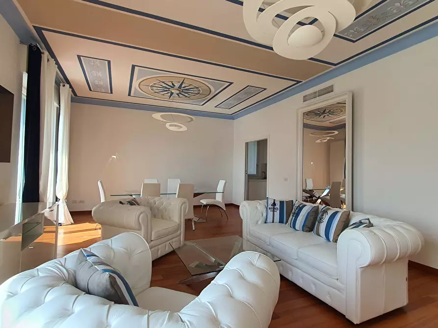 Immagine 27 di Attico in vendita  a Rapallo