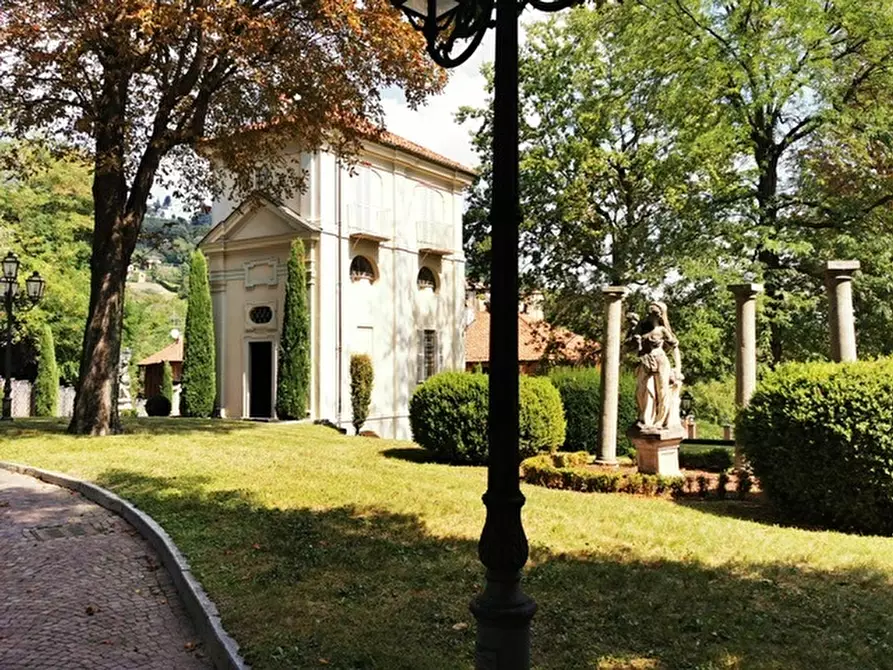 Immagine 15 di Villa in vendita  a Moncalieri