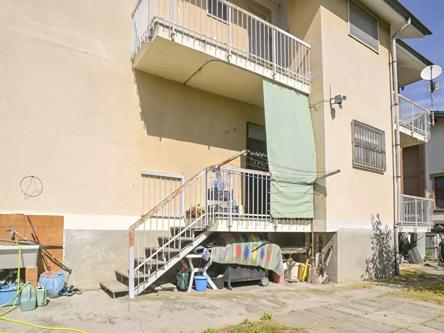 Immagine 118 di Casa bifamiliare in vendita  in Via Settimo 80 a Leini