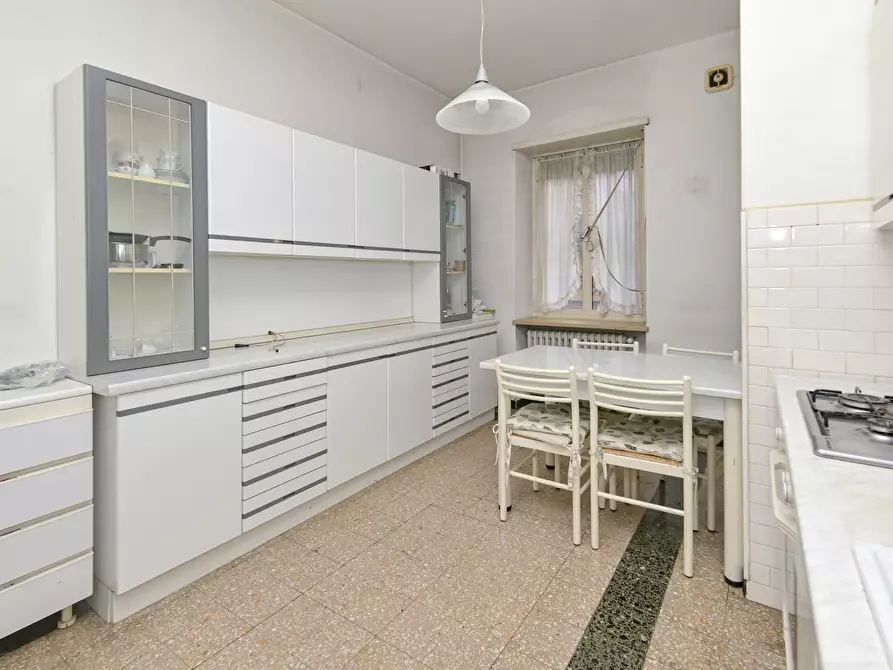 Immagine 12 di Quadrilocale in vendita  in via Rosta 1 bis a Torino