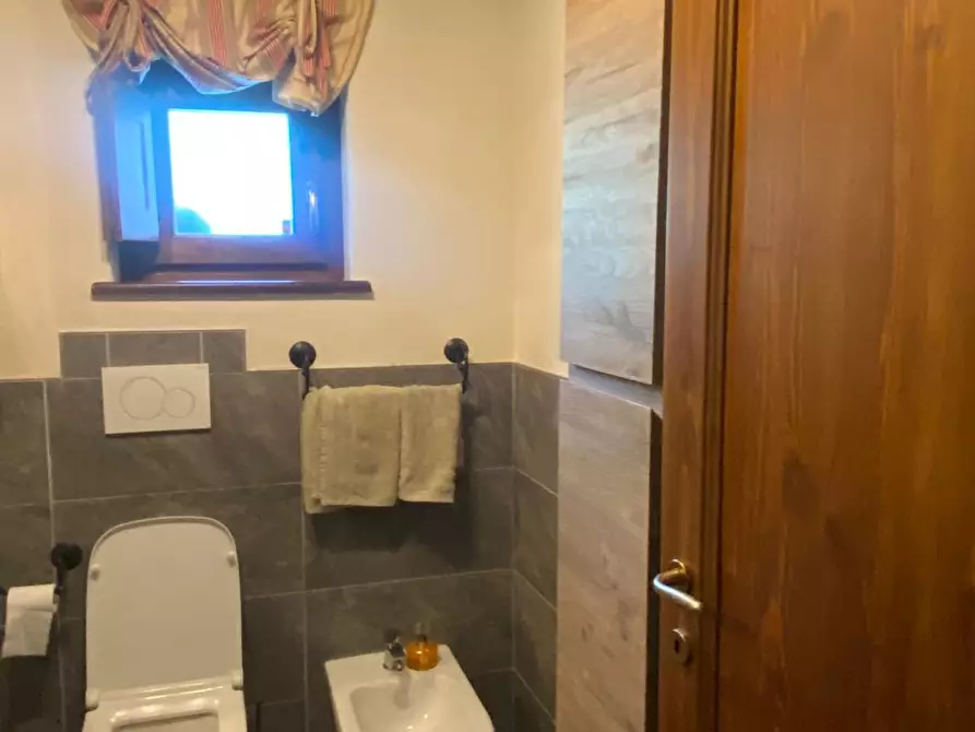 Immagine 11 di Bilocale in vendita  in Via Rohrbach 34 a Pragelato