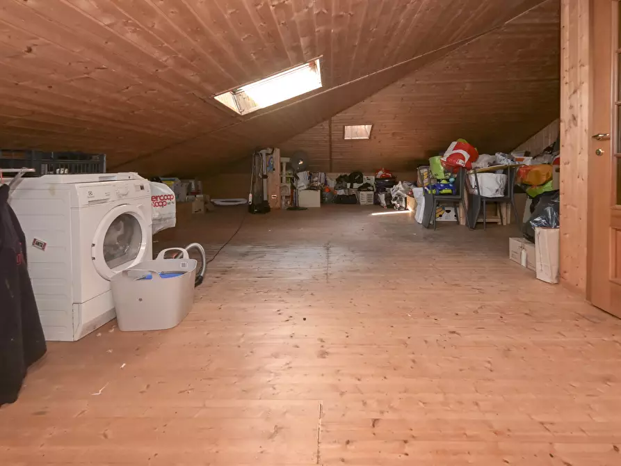 Immagine 41 di Quadrilocale in vendita  in Via Guido Gozzano 48 a Strambino