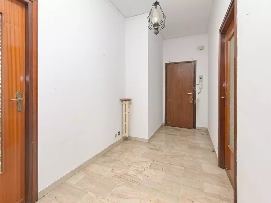 Immagine 8 di Appartamento in vendita  in via Giacosa 12 a Moncalieri