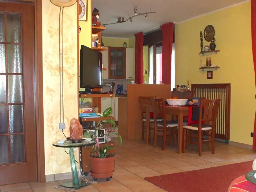 Immagine 5 di Quadrilocale in vendita  in Strada di Settimo 126 a Torino