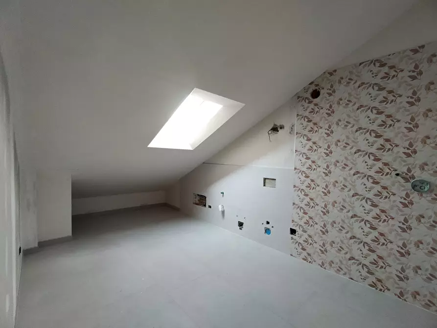 Immagine 35 di Quadrilocale in vendita  in Via Pietro Cossa 105 a Torino