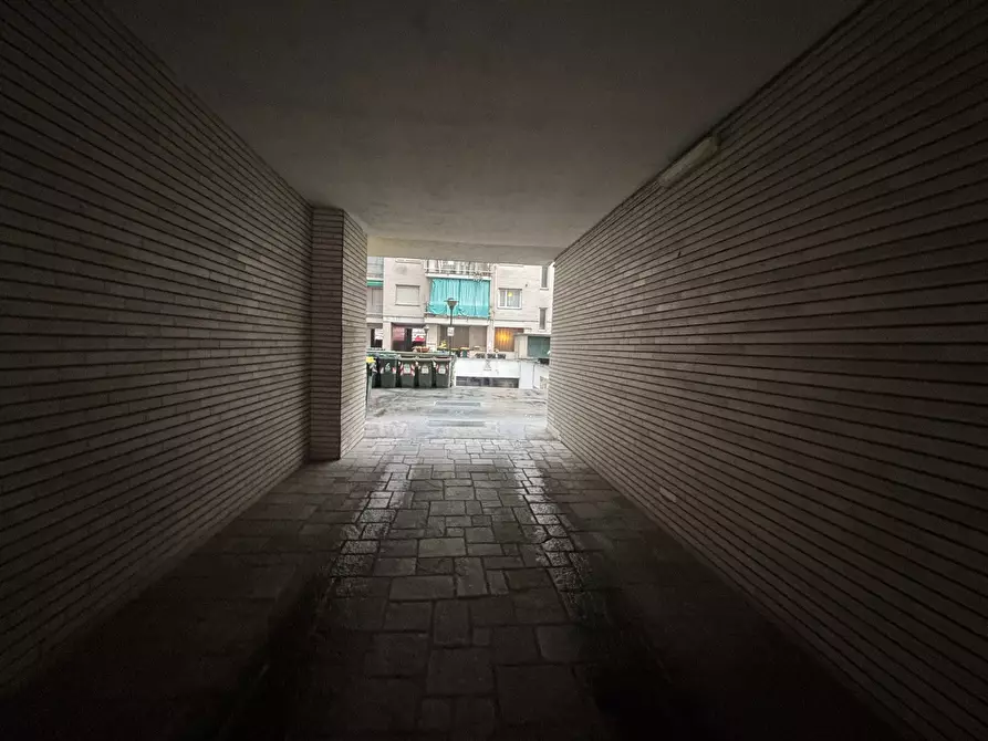 Immagine 3 di Garage in affitto  in CORSO MONTECUCCO 85 a Torino