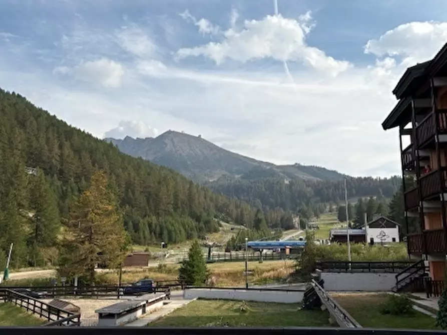 Immagine 4 di Trilocale in vendita  in Via del Colle 5252 a Sestriere