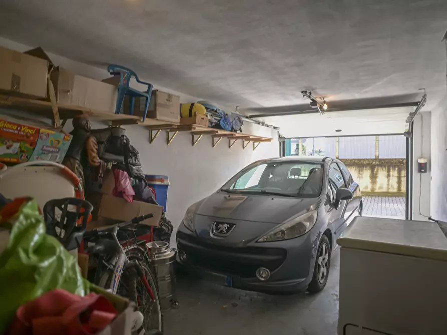 Immagine 55 di Quadrilocale in vendita  in Via Guido Gozzano 48 a Strambino