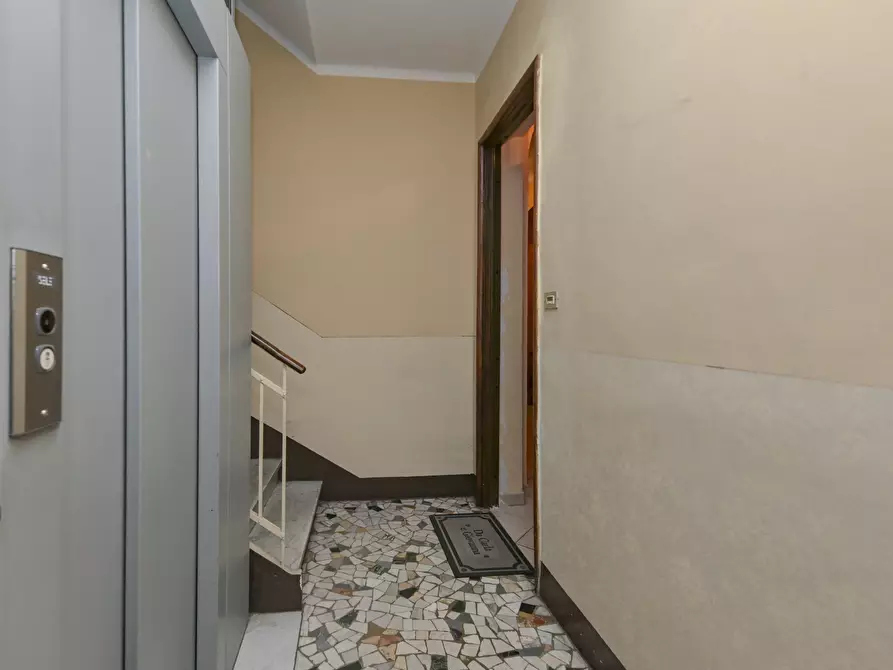 Immagine 5 di Quadrilocale in vendita  in via Livorno 9 a Torino