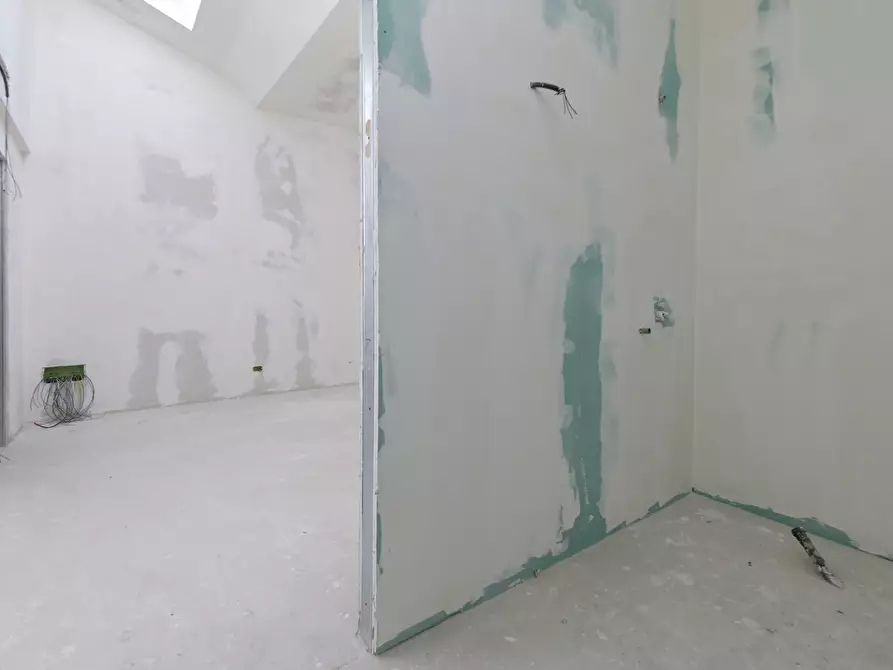 Immagine 20 di Loft/Open space in vendita  in Via Ugo Foscolo 6 a Torino