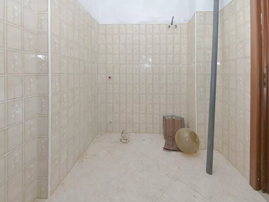 Immagine 21 di Attività artigianale in vendita  in via Giuseppe Cavallo 18 a Venaria Reale