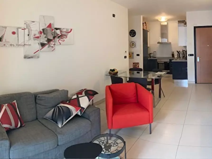 Immagine 1 di Appartamento in vendita  a Pisa