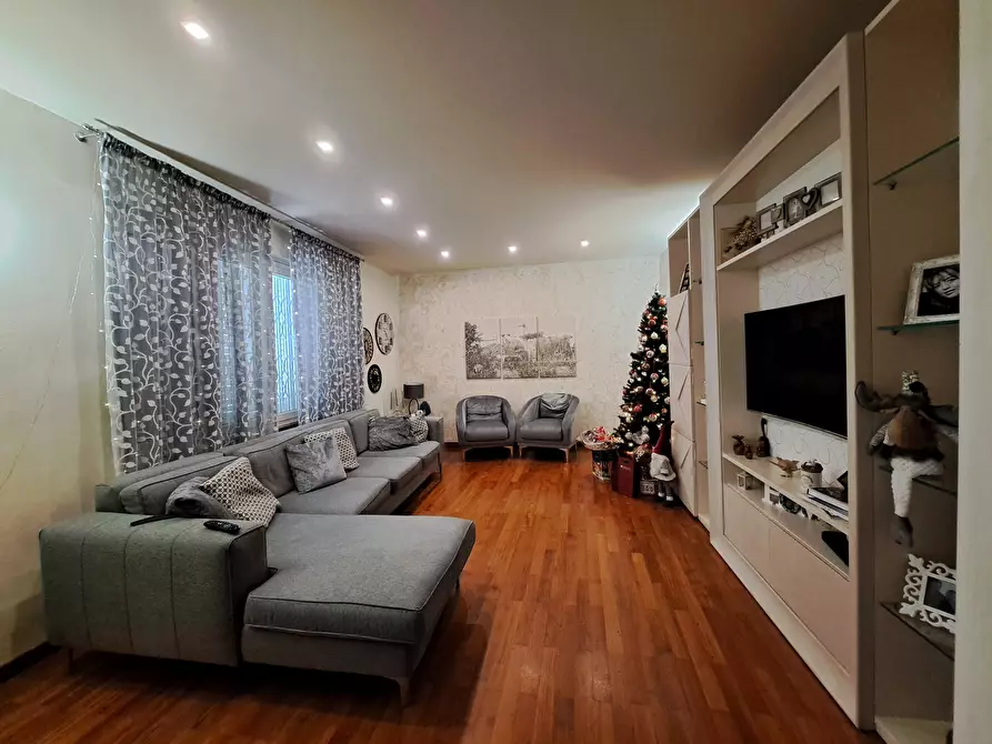 Immagine 2 di Casa indipendente in vendita  a Vicopisano