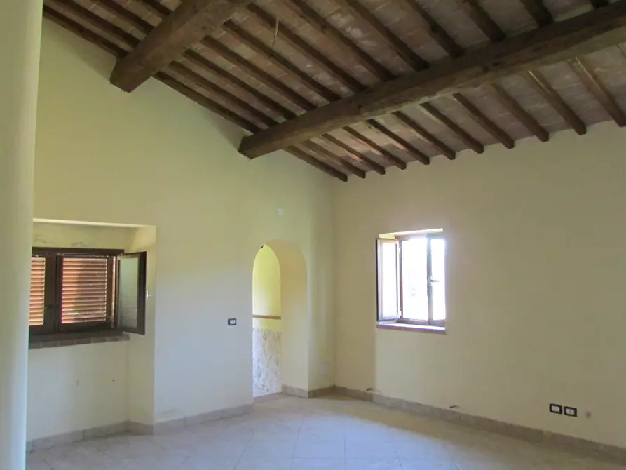 Immagine 7 di Porzione di casa in vendita  a Massa Martana