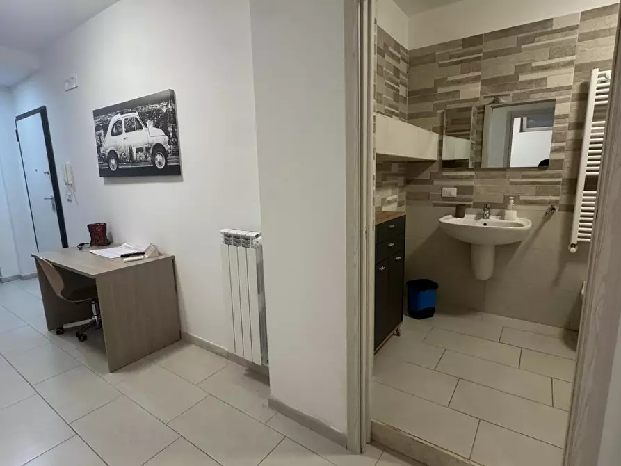 Immagine 16 di Quadrilocale in vendita  in Via Alcide de Gasperi a Monopoli