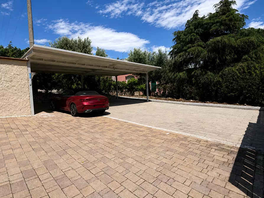 Immagine 23 di Villa in vendita  in Contrada Peroscia 56 a Monopoli