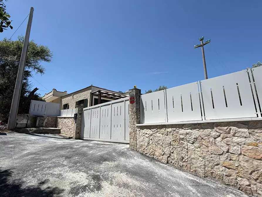 Immagine 40 di Villa in vendita  in Contrada Peroscia 56 a Monopoli