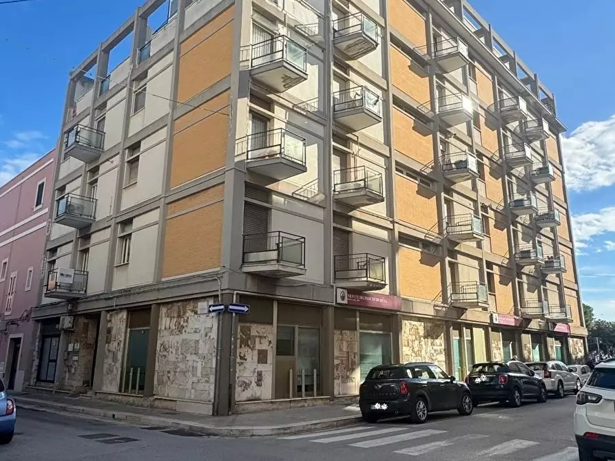 Immagine 2 di Trilocale in vendita  in Via Fratelli Bandiera a Monopoli