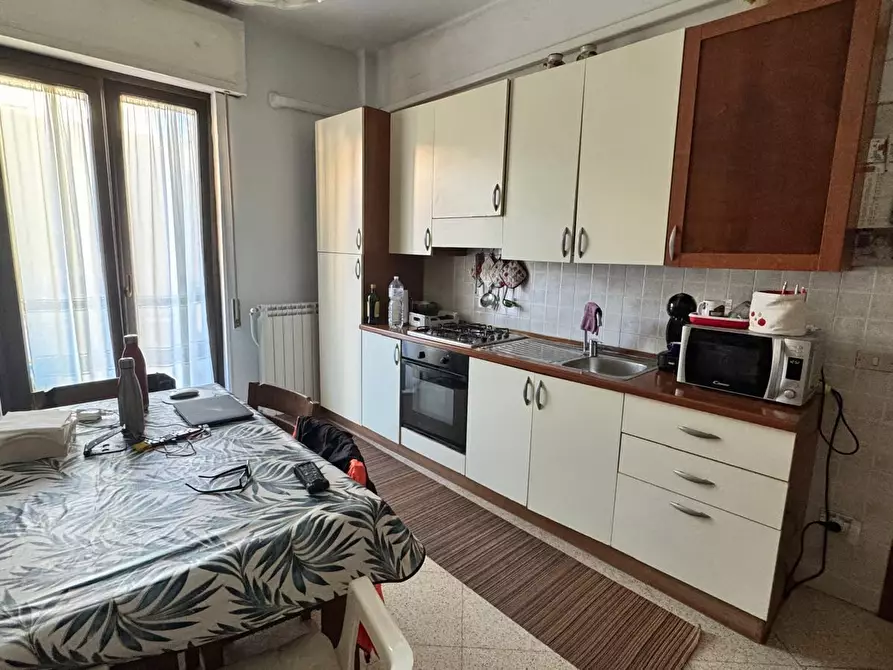 Immagine 2 di Trilocale in vendita  in Via Luigi Finamore Pepe a Monopoli