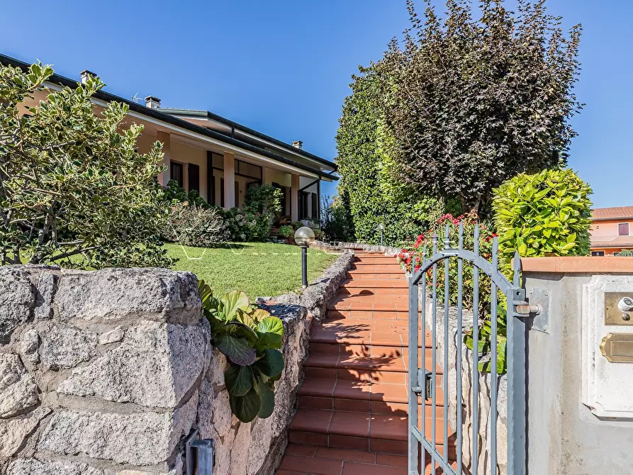 Immagine 3 di Villa in vendita  in Via Palladio 18 a Poiana Maggiore