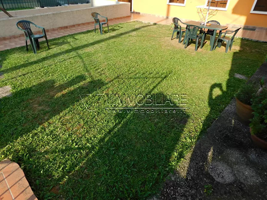 Immagine 14 di Trilocale in affitto  a Albettone