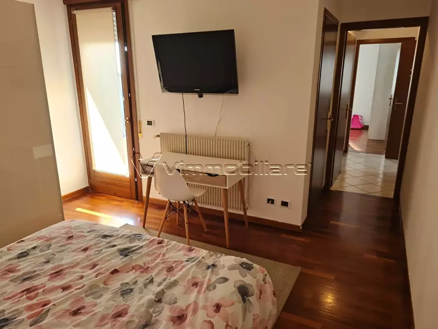 Immagine 23 di Trilocale in vendita  in Via primo maggio 9/11 a Noventa Vicentina