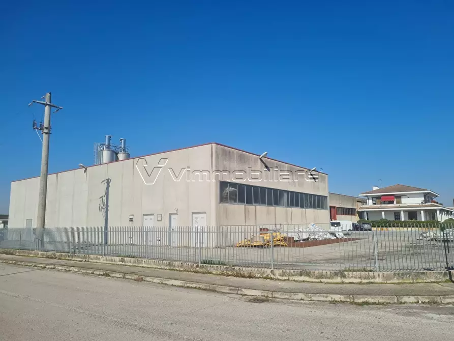 Immagine 6 di Attività artigianale in affitto  in via dell'artigiano 1 a Ponso