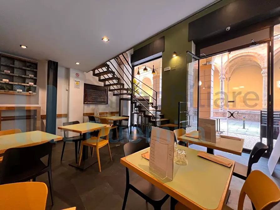 Immagine 16 di Bar / Ristorante in vendita  a Bologna