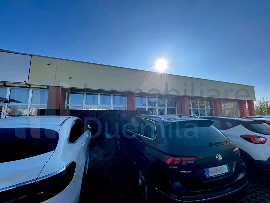 Immagine 3 di Locale commerciale in affitto  a Sant'agata Bolognese