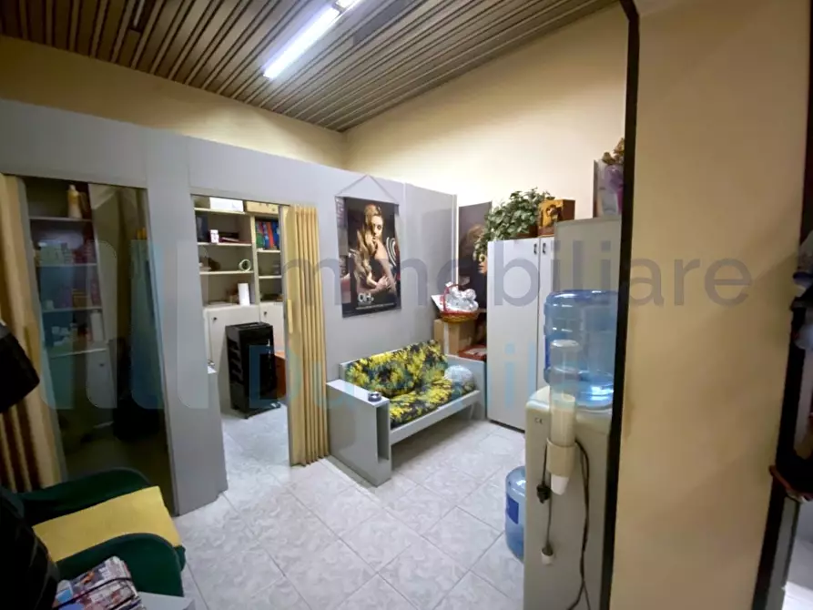 Immagine 13 di Attività artigianale in vendita  a Bologna