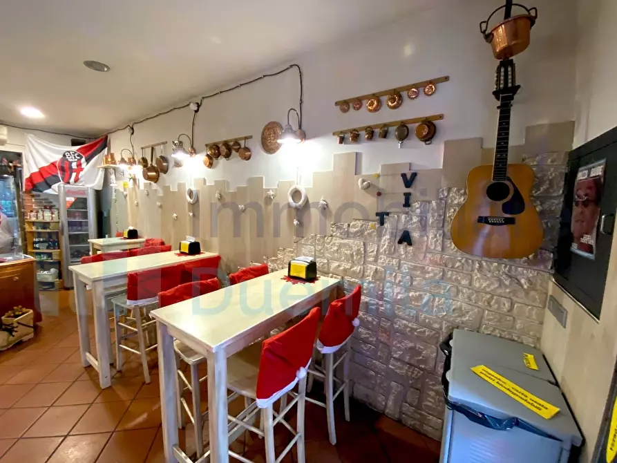 Immagine 5 di Attività artigianale in vendita  a Bologna