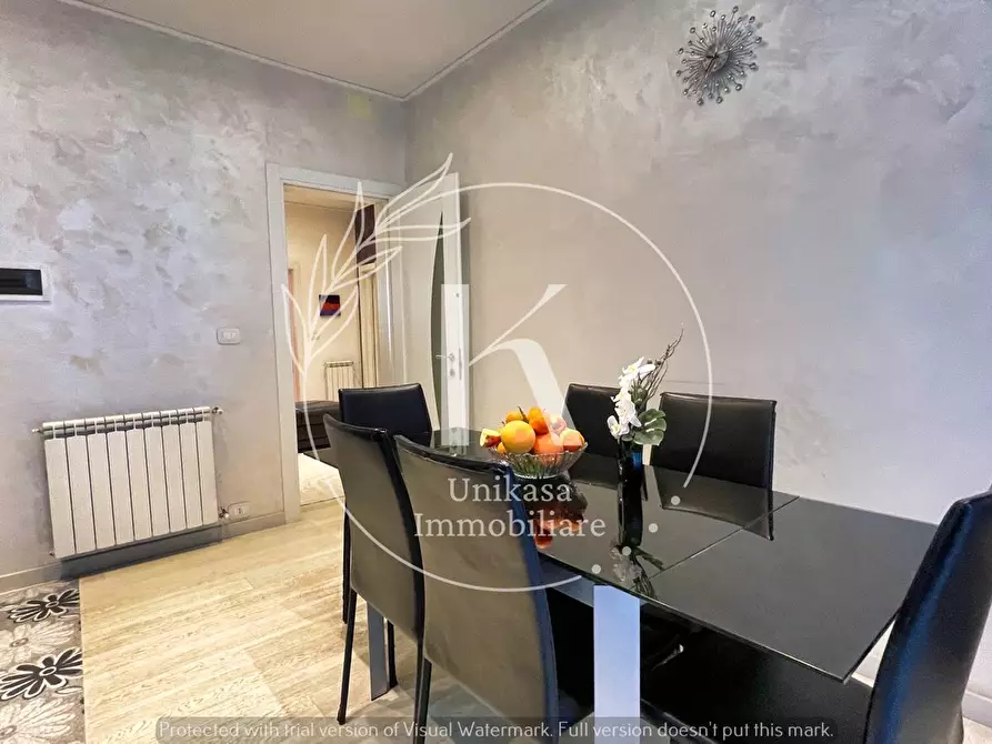 Immagine 2 di Pentalocale in vendita  in Via Nizza a Savona