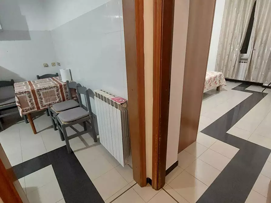 Immagine 4 di Bilocale in vendita  in Via Zara 10 a Savona