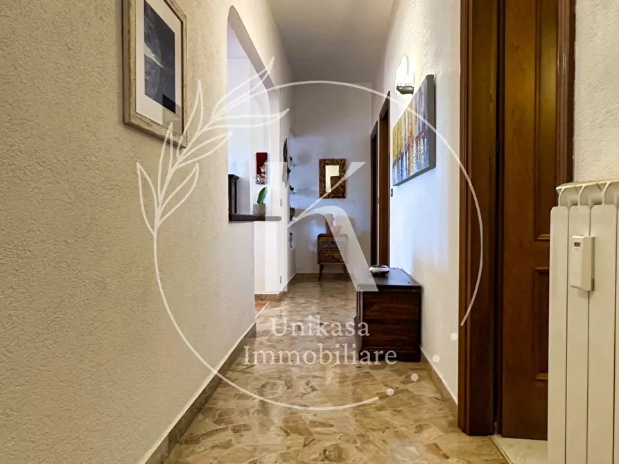 Immagine 7 di Pentalocale in vendita  in Via Rusca 37 a Savona