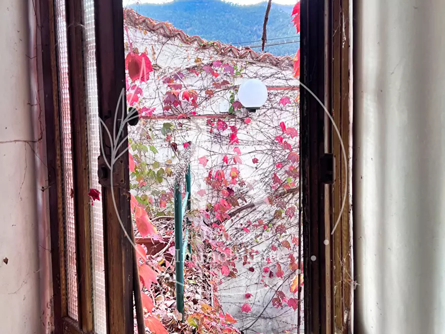 Immagine 37 di Terratetto in vendita  in Via San Rocco 2 a Quiliano