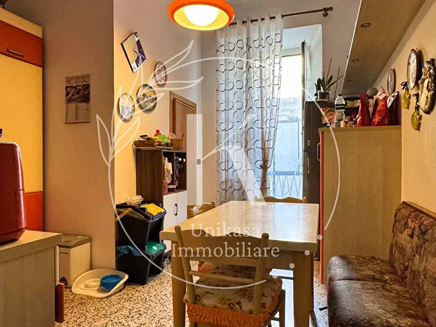 Immagine 9 di Pentalocale in vendita  in Via Bartolomeo Guidobono 3 a Savona