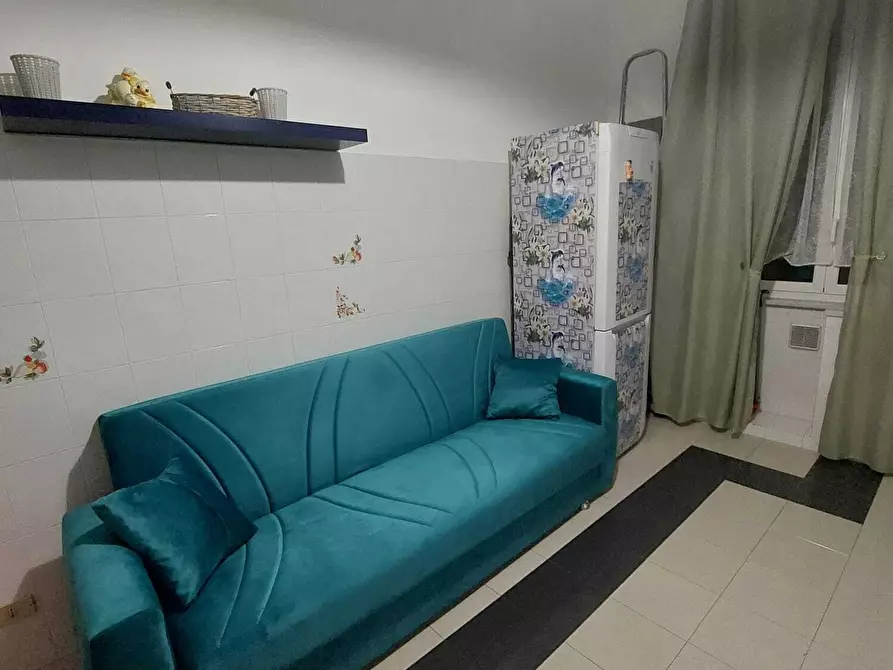 Immagine 6 di Bilocale in vendita  in Via Zara 10 a Savona