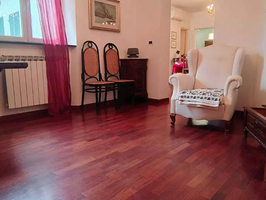 Immagine 10 di Trilocale in affitto  in Via Gio Francesco Niella a Savona