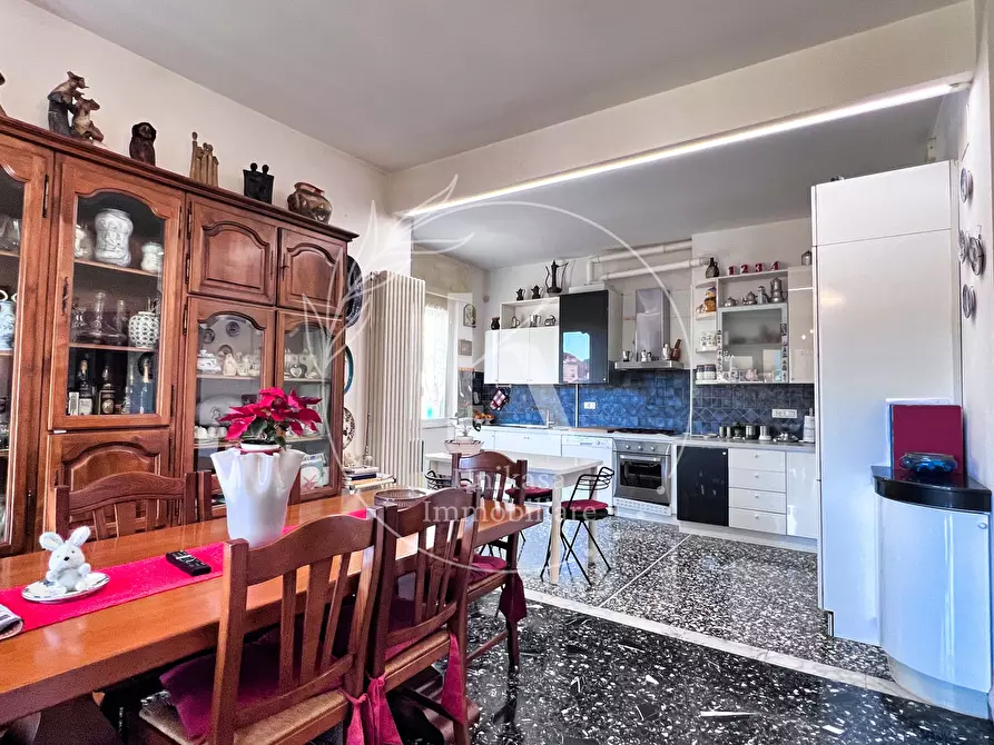 Immagine 2 di Quadrilocale in vendita  in via del forte a Albissola Marina