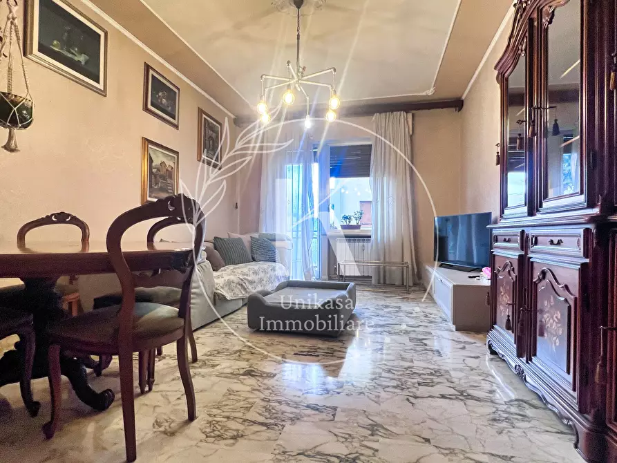 Immagine 9 di Quadrilocale in vendita  in Via Francesca Lanzone a Savona