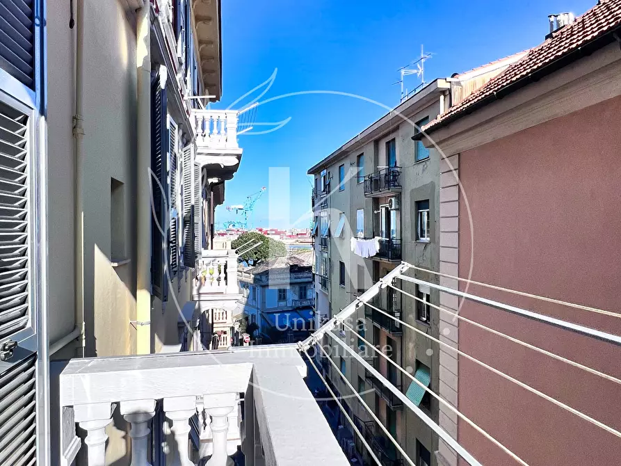 Immagine 12 di Quadrilocale in vendita  in Via Giuseppe Parini 14 a Vado Ligure