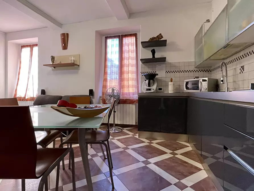 Immagine 9 di Quadrilocale in vendita  in Via Nicolò Cesare Garroni a Savona