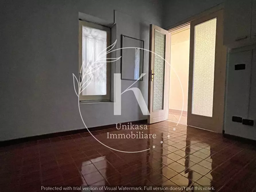 Immagine 14 di Quadrilocale in vendita  in Piazza Sisto IV 1 a Savona